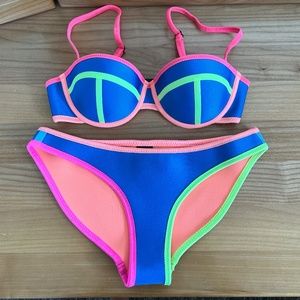 Triangle Bikini